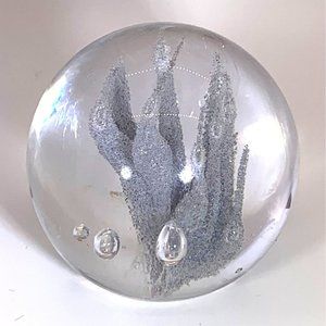 V. Lindstrand Kosta Glass Paperweight 76098 Devils Spires/Seaweed